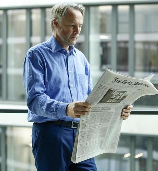 60103 christian j halbtotale