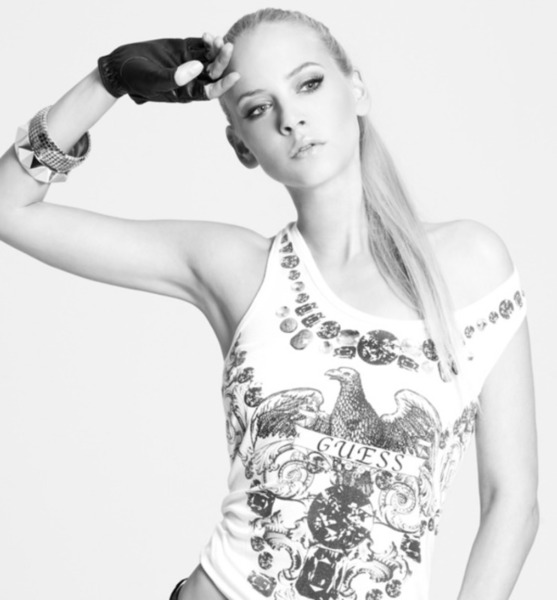 60901 tiana pongs 9