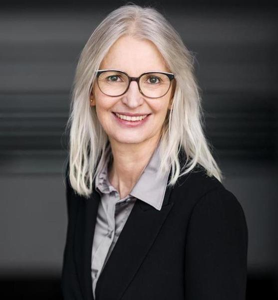 72753 3227 4zu5  copy 