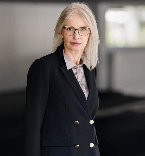 72755 3050 4zu5  copy 