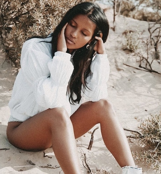 77007 c0f98d1e 43d2 42cc 8e41 8814d100c19e