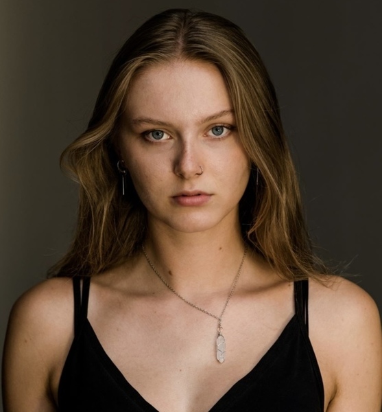 87568 kira wiechers 1