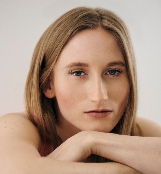 91828 sedcard img 9050