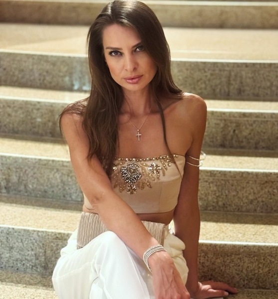 98990 7ac707d9 83ed 40a6 b698 229f1747a145