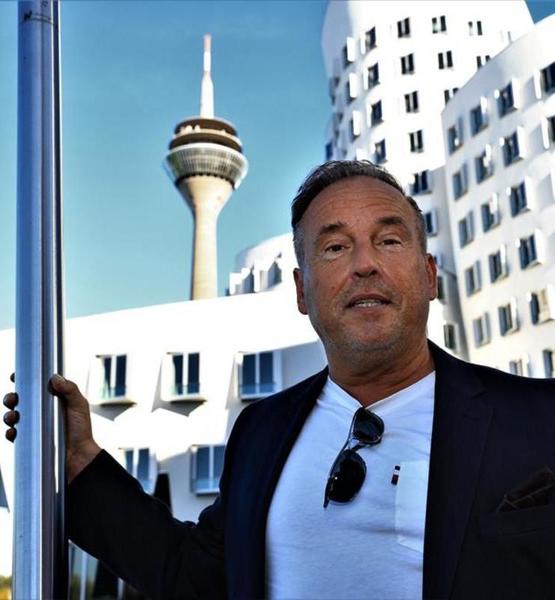 99491 216a4482  copy 